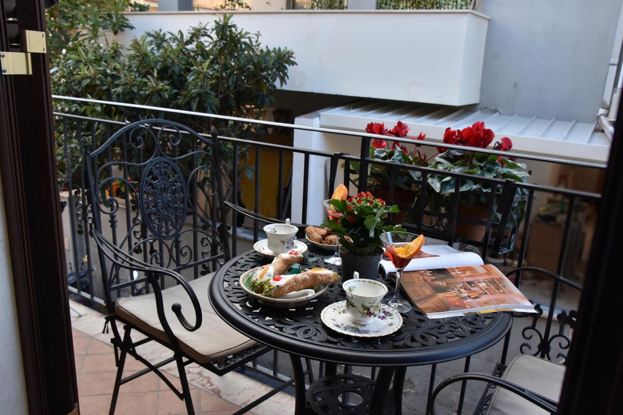 Gloden House Apartments Taormina Zewnętrze zdjęcie