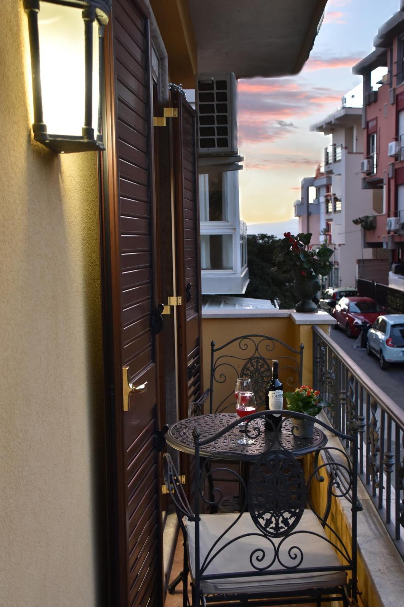 Gloden House Apartments Taormina Zewnętrze zdjęcie